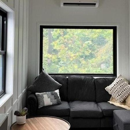 The Endeavor Tiny Home! Elizabethtown Exteriör bild